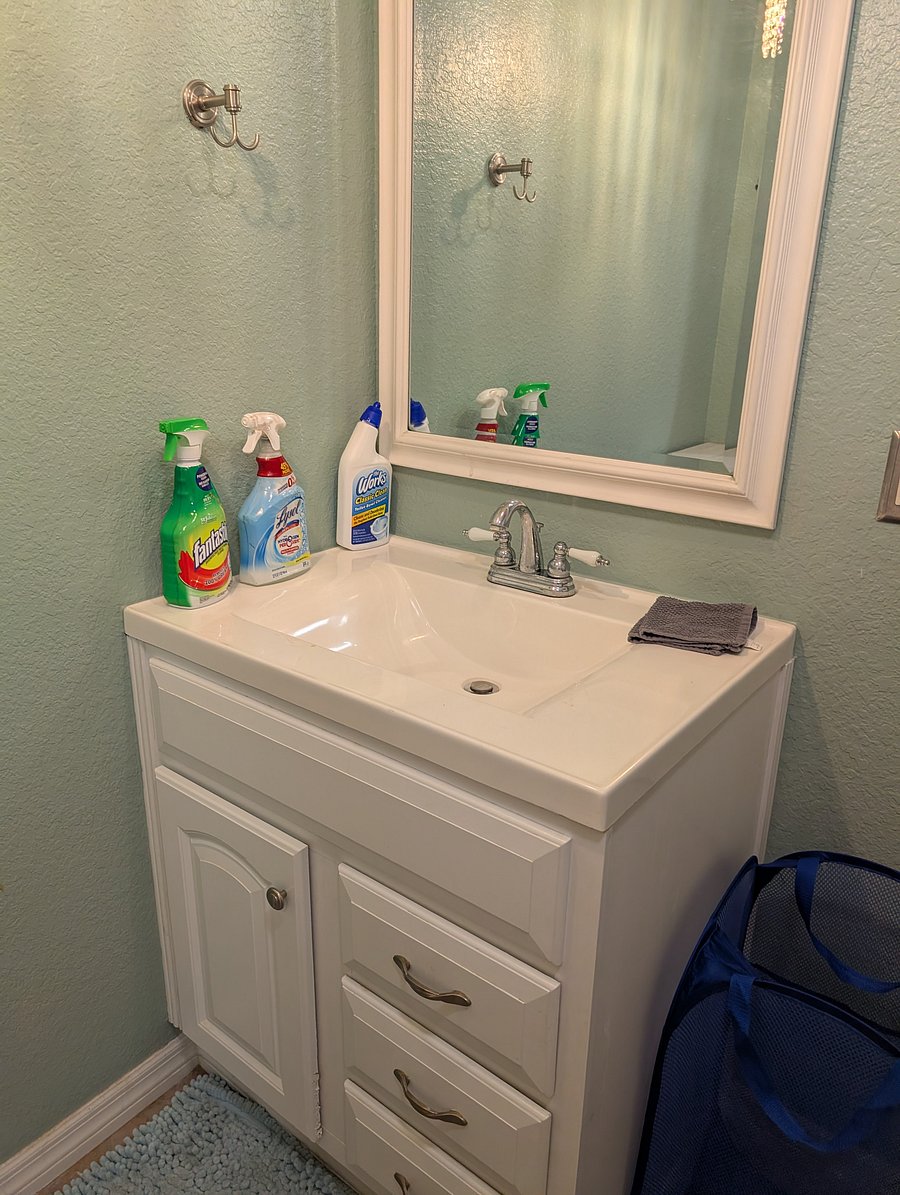 Furnished Finder property 1058350_1 photo 11