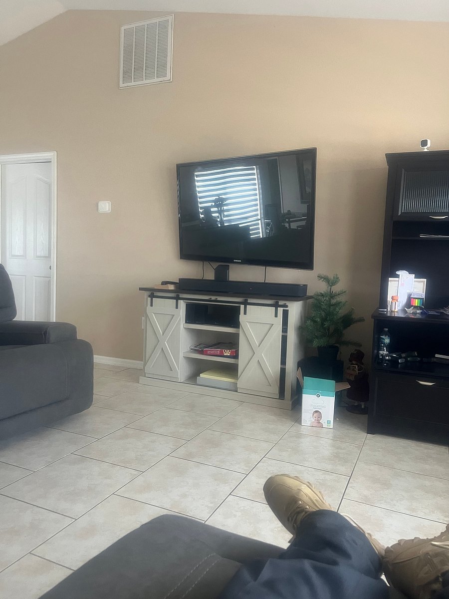 Furnished Finder property 1058357_1 photo 3
