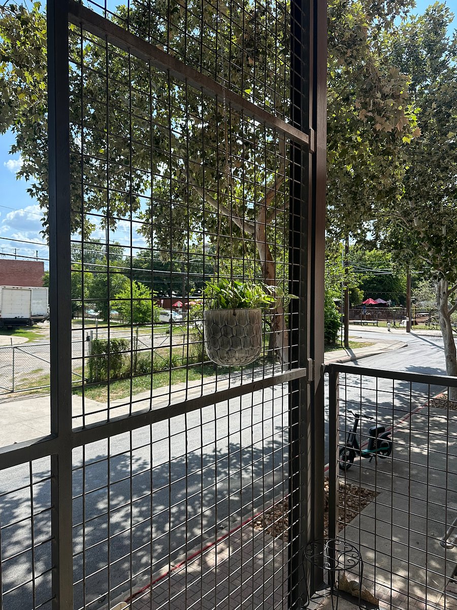 Furnished Finder property 1058362_1 photo 14