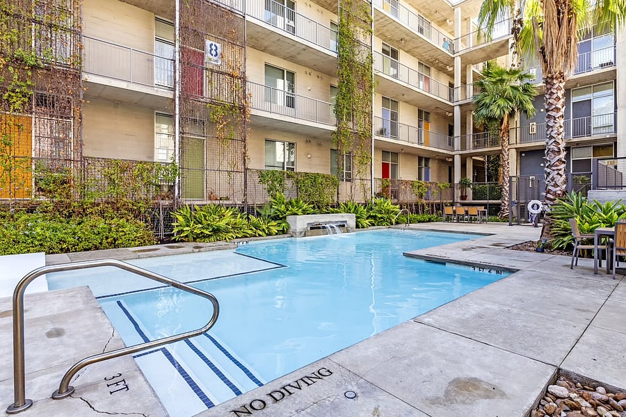 Furnished Finder property 1058362_1 photo 16