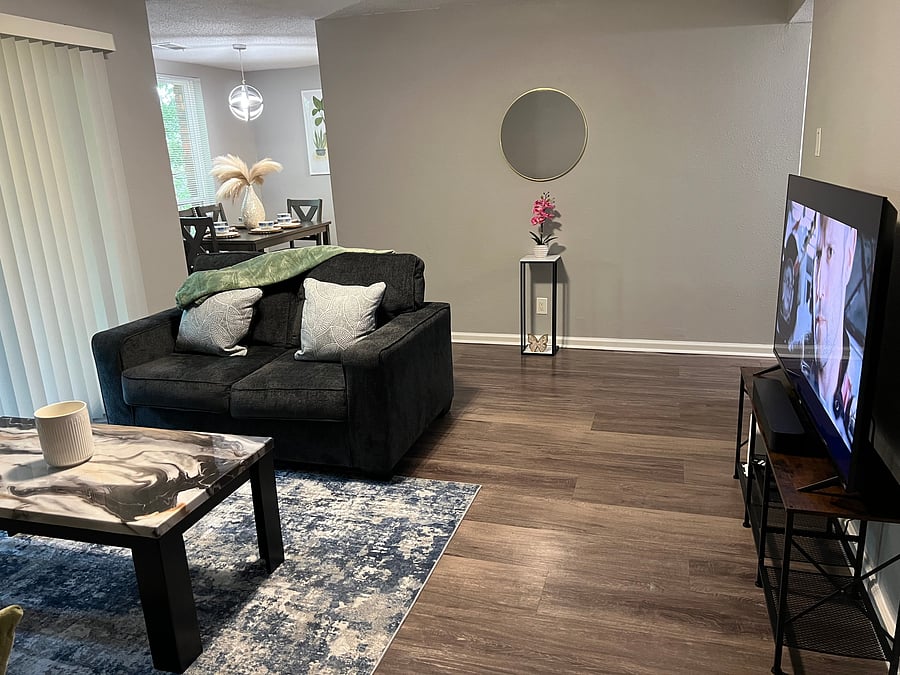 Furnished Finder property 1058365_1 photo 1