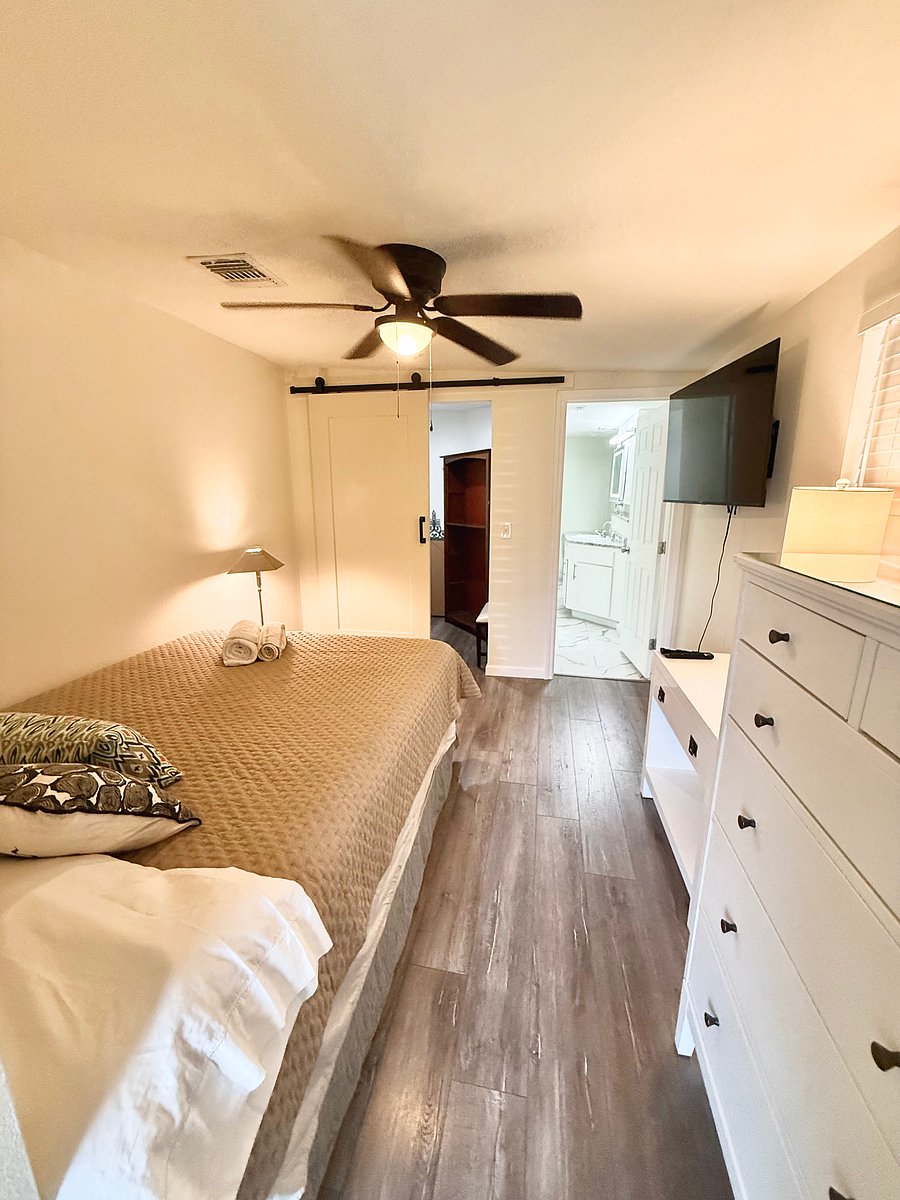 Furnished Finder property 1058366_1 photo 14