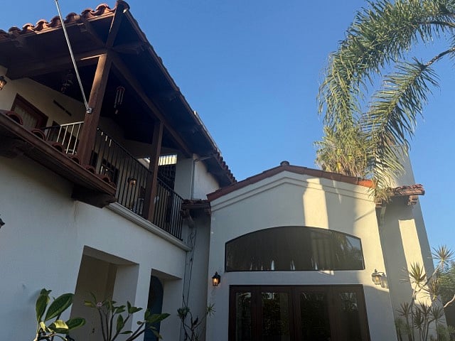 Furnished Finder property 1058367_1 photo 14