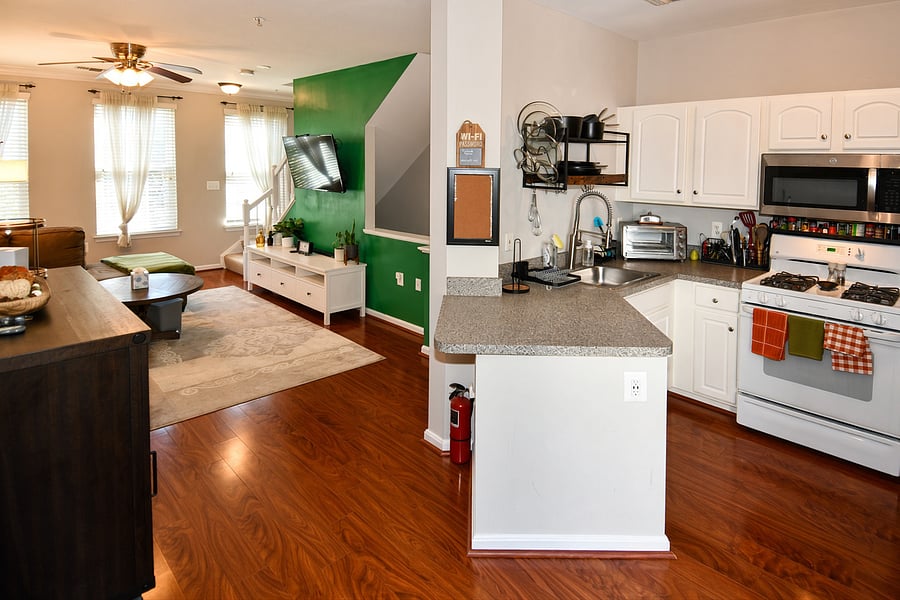 Furnished Finder property 1058380_1 photo 13