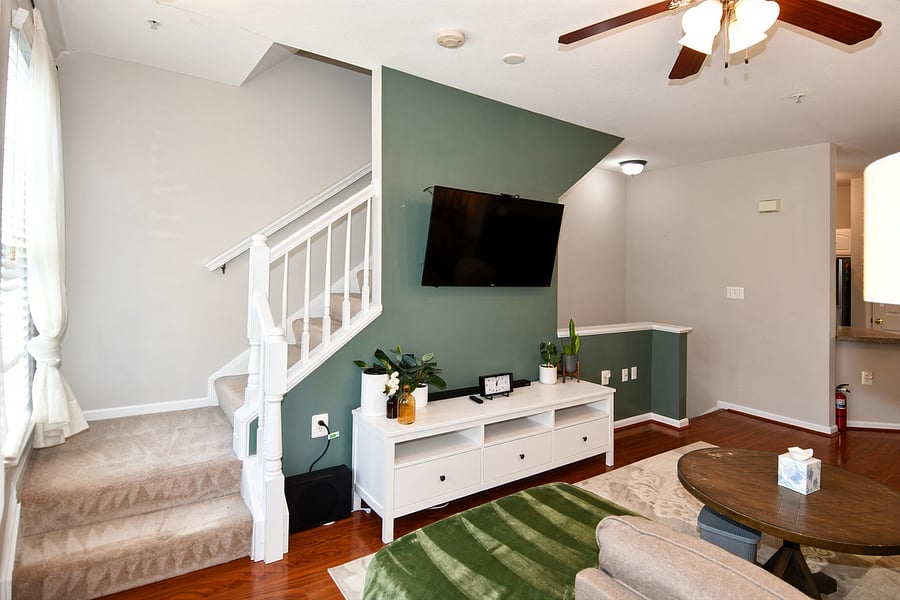 Furnished Finder property 1058380_1 photo 10