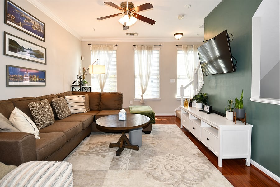 Furnished Finder property 1058380_1 photo 2