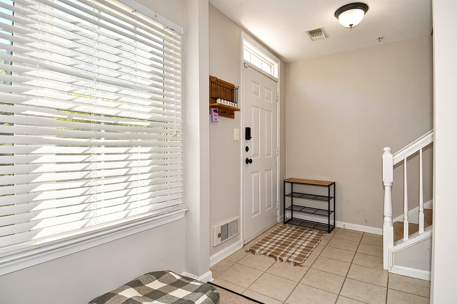 Furnished Finder property 1058380_1 photo 6