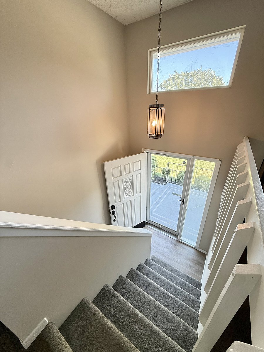 Furnished Finder property 1058385_1 photo 2