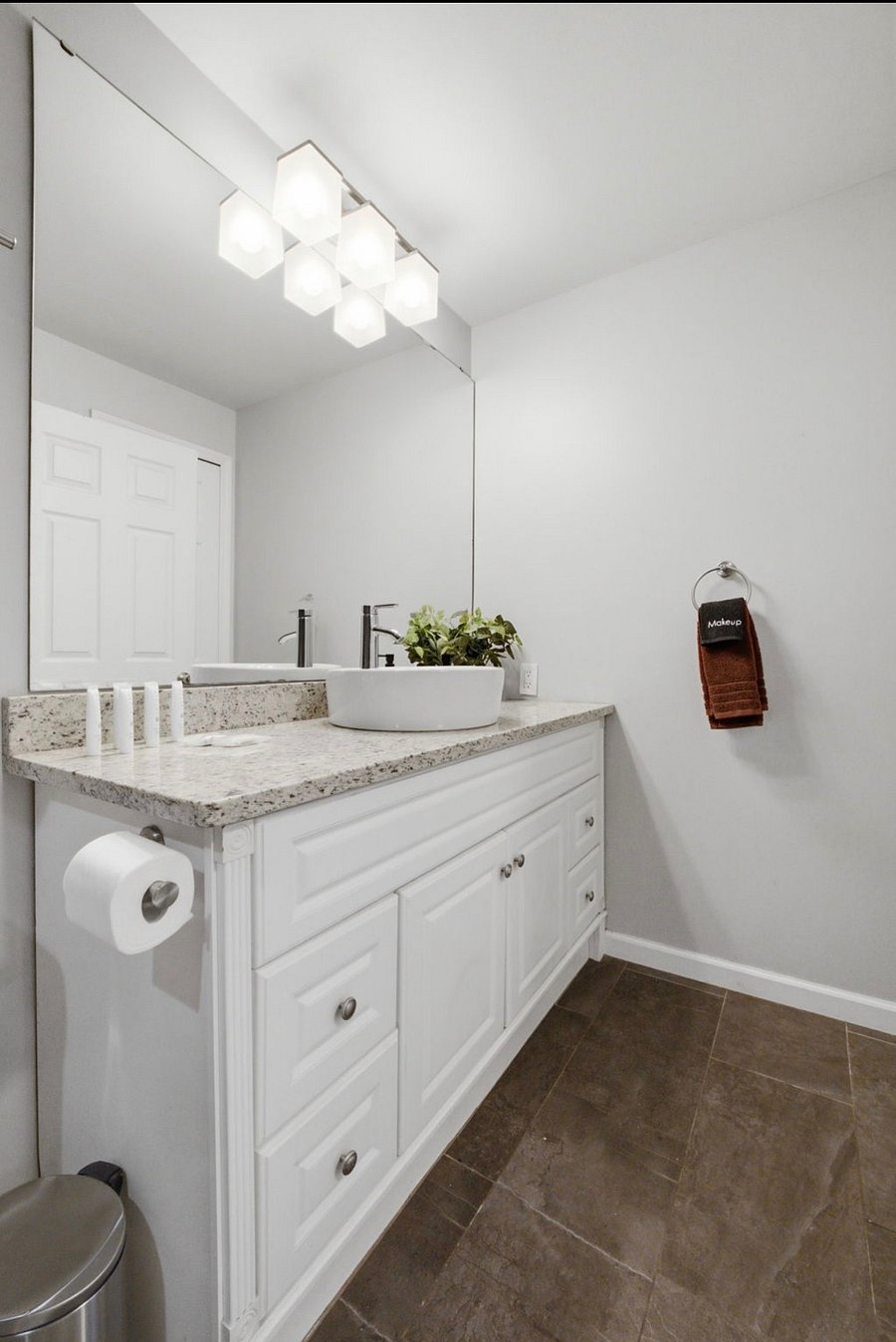 Furnished Finder property 1058393_1 photo 5