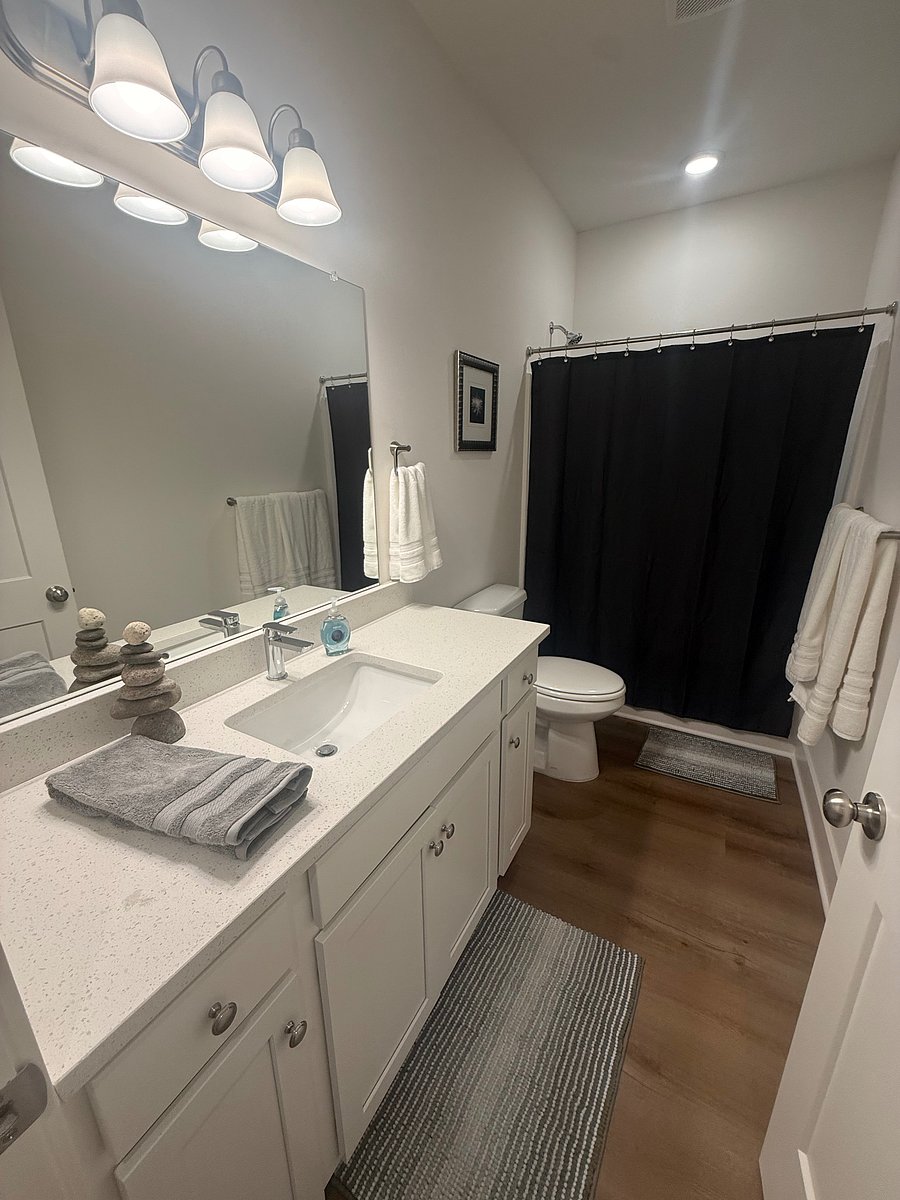 Furnished Finder property 1058396_1 photo 11
