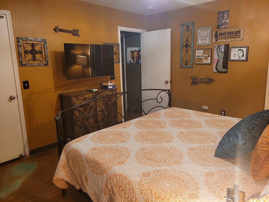 Furnished Finder property 1058414_1 photo 10