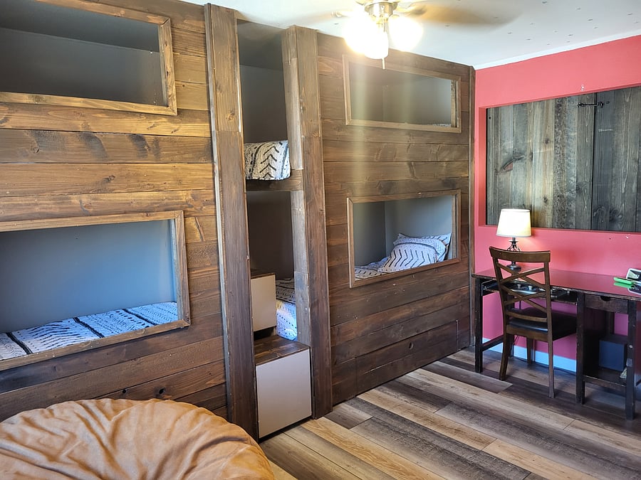 Furnished Finder property 1058414_1 photo 32