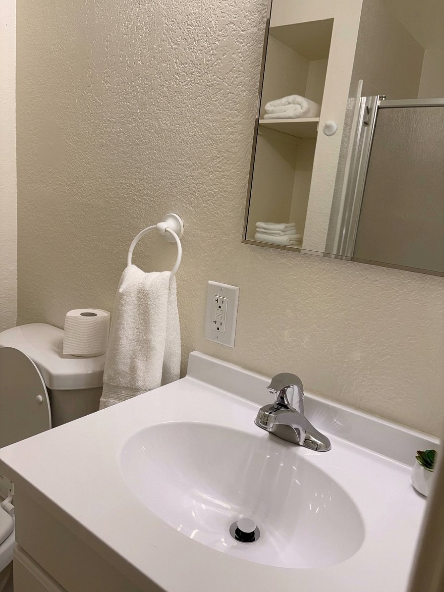 Furnished Finder property 1058415_1 photo 8