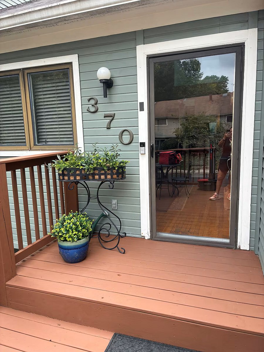 Furnished Finder property 1058452_1 photo 1