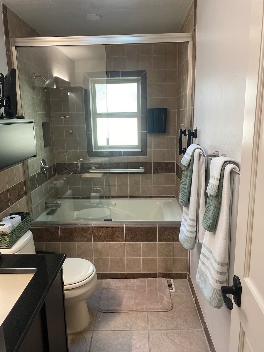 Furnished Finder property 1058474_1 photo 22