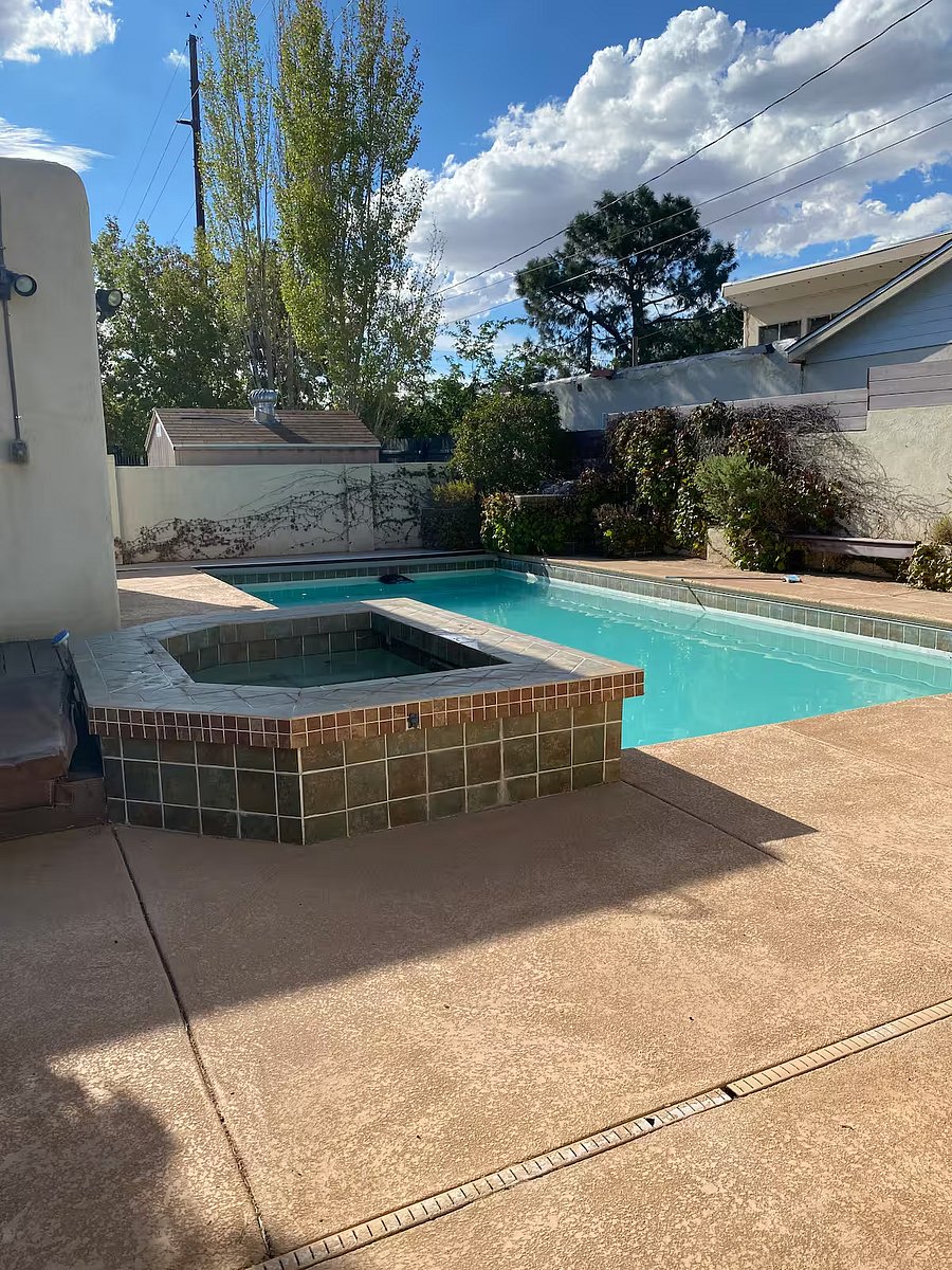 Furnished Finder property 1058474_1 photo 36