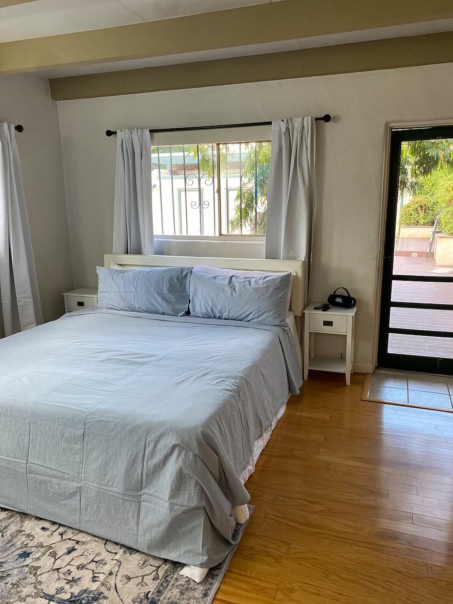Furnished Finder property 1058474_1 photo 15