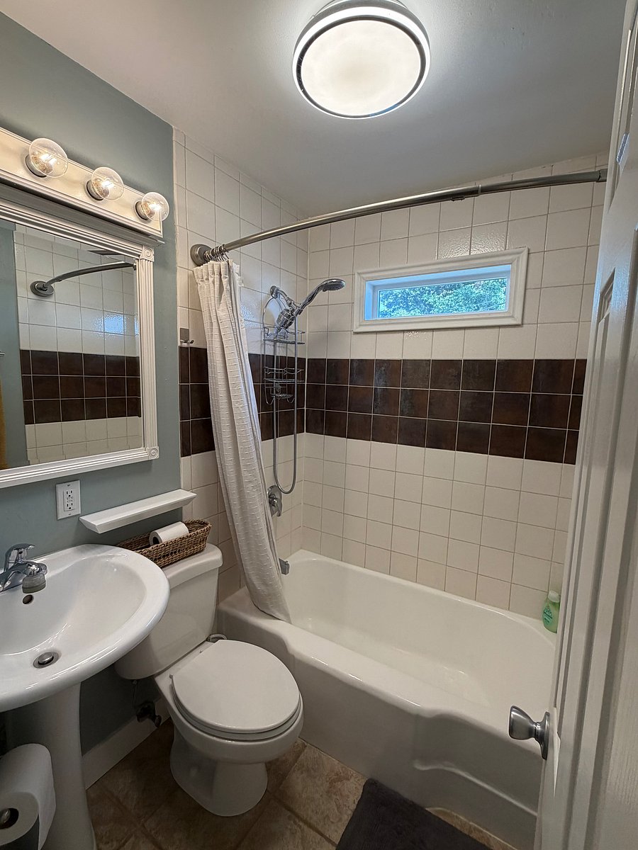 Furnished Finder property 1058475_1 photo 15