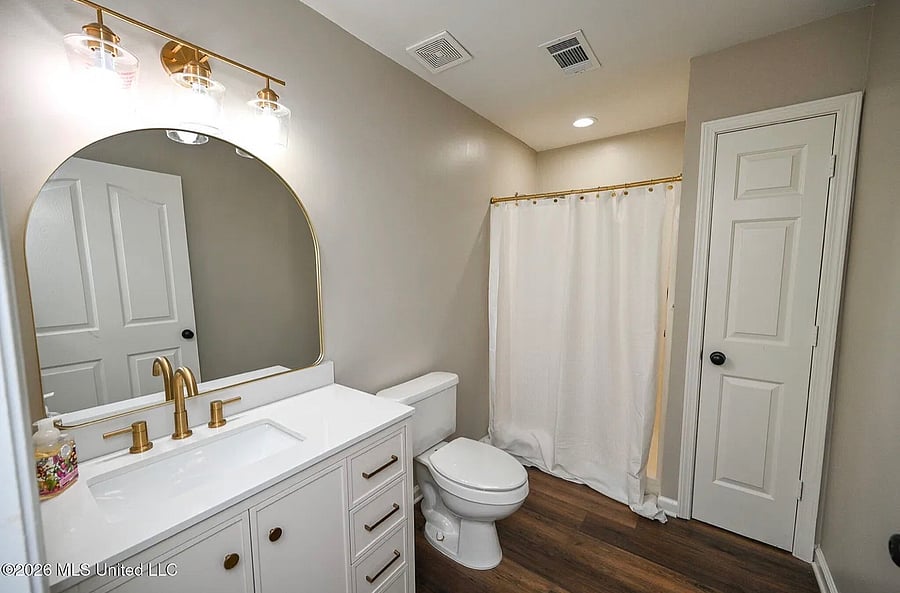 Furnished Finder property 1058477_1 photo 3