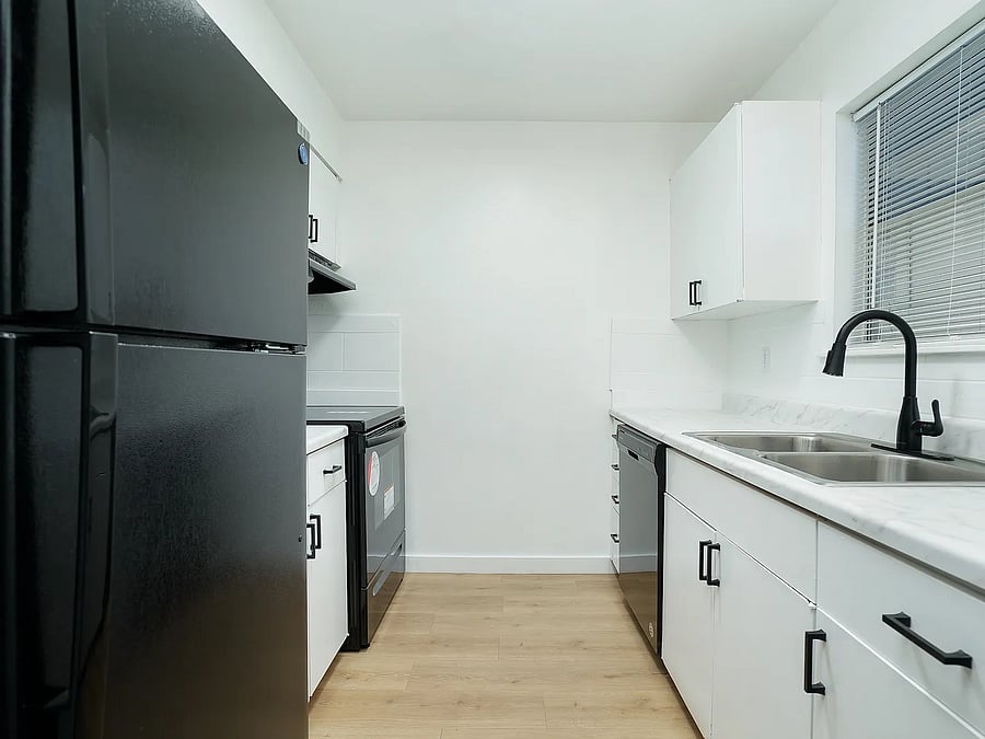 Furnished Finder property 1058526_1 photo 5