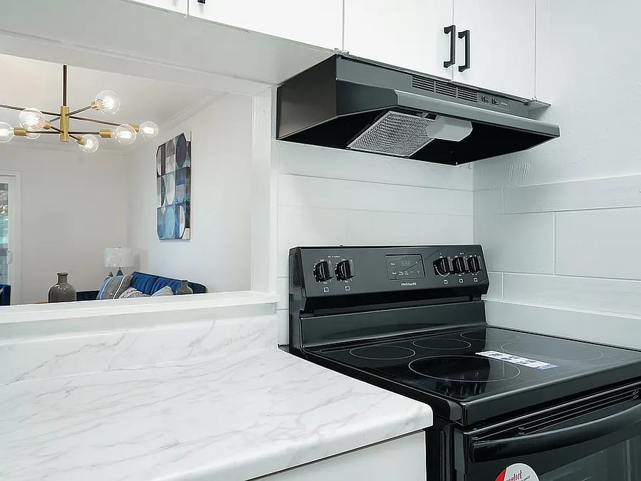 Furnished Finder property 1058526_1 photo 3