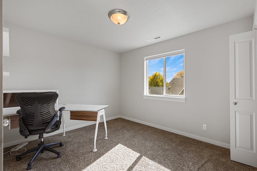 Furnished Finder property 1058532_1 photo 25