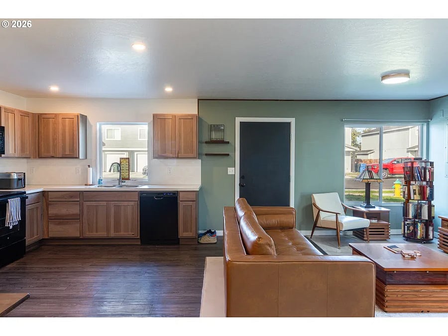 Furnished Finder property 1058538_1 photo 5