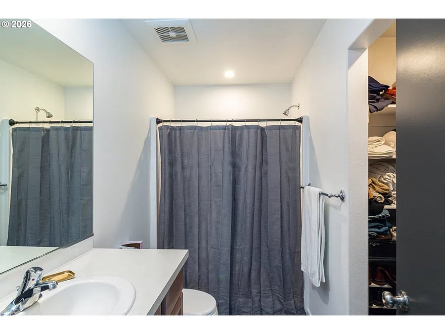 Furnished Finder property 1058538_1 photo 11