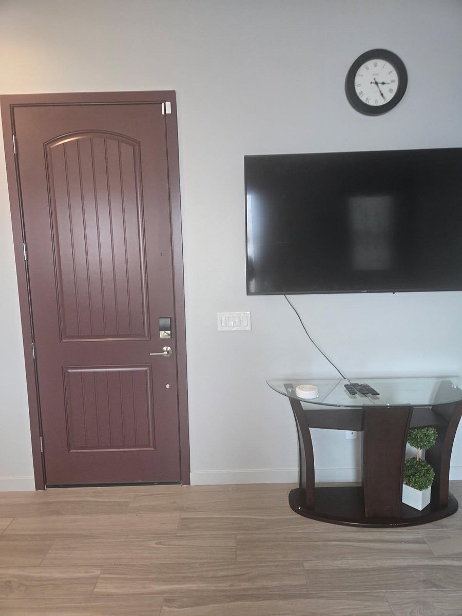 Furnished Finder property 1058610_1 photo 3