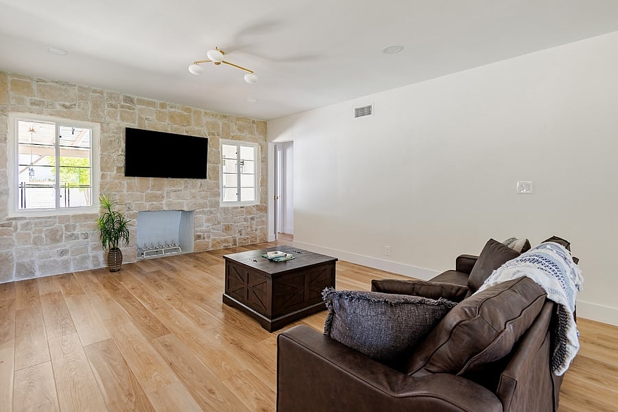 Furnished Finder property 1058639_1 photo 12