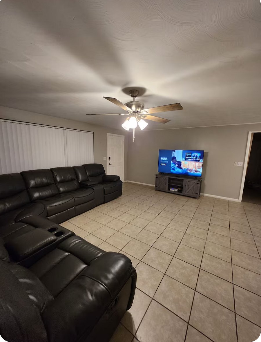 Furnished Finder property 1058654_1 photo 10
