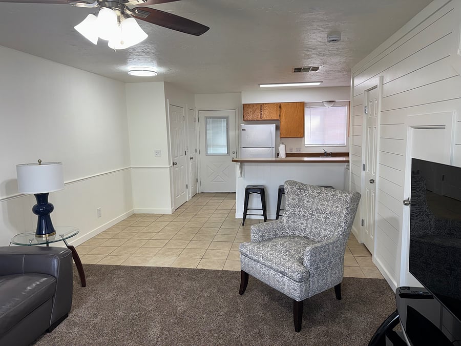 Furnished Finder property 1058663_1 photo 14