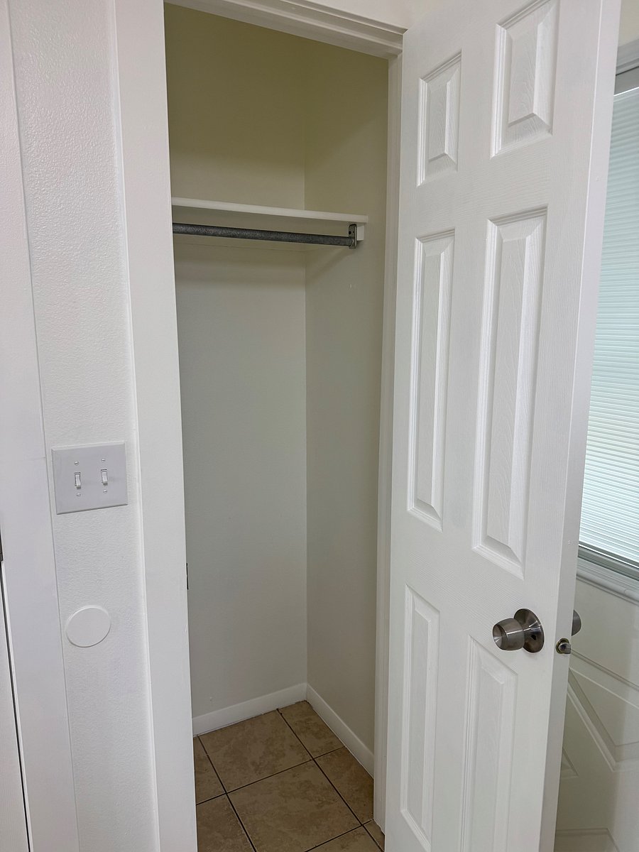 Furnished Finder property 1058663_1 photo 3