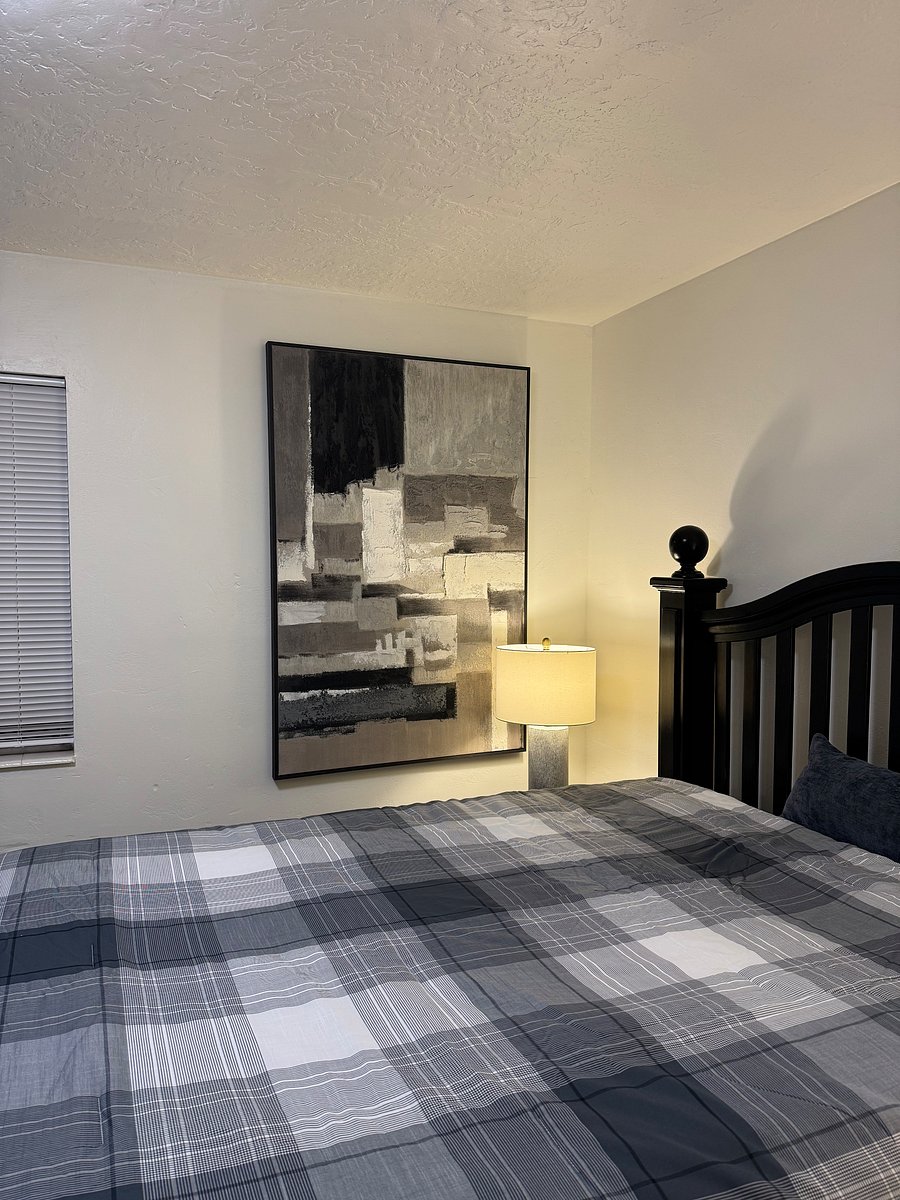 Furnished Finder property 1058663_1 photo 25
