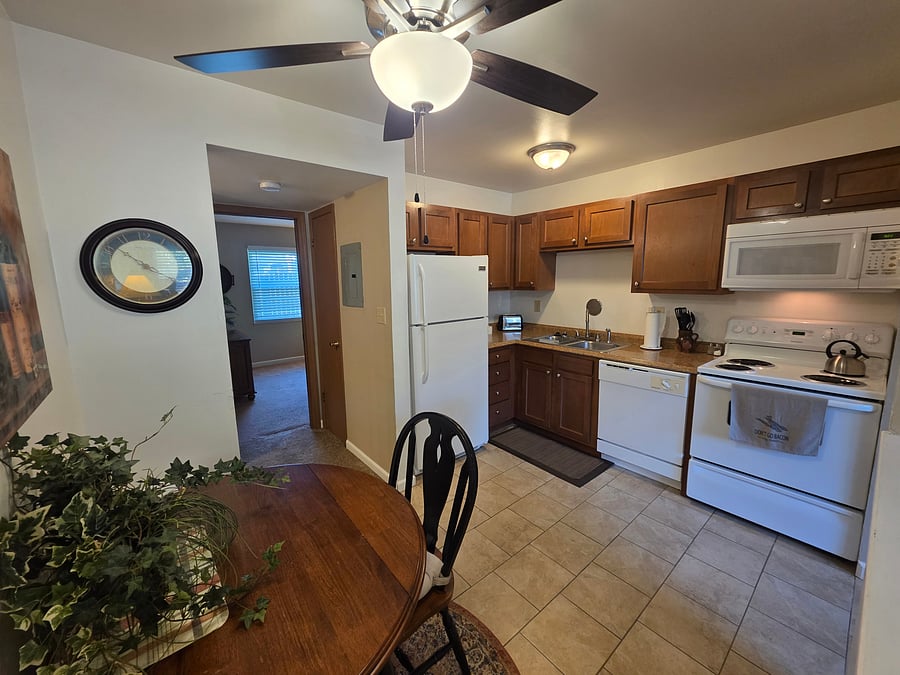 Furnished Finder property 1058693_1 photo 1