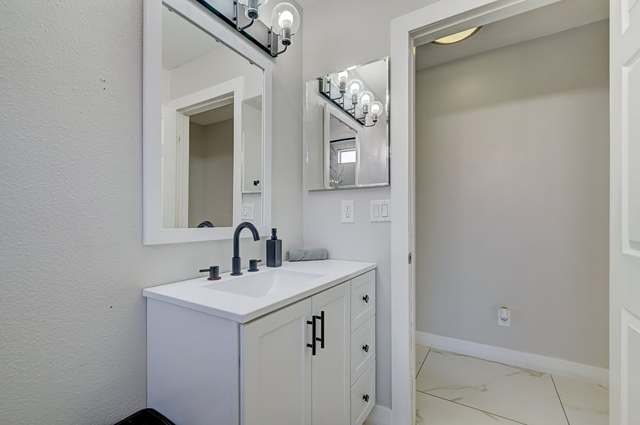 Furnished Finder property 1058738_1 photo 12