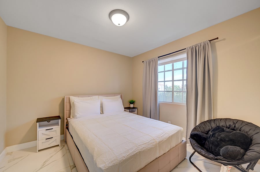 Furnished Finder property 1058738_1 photo 17