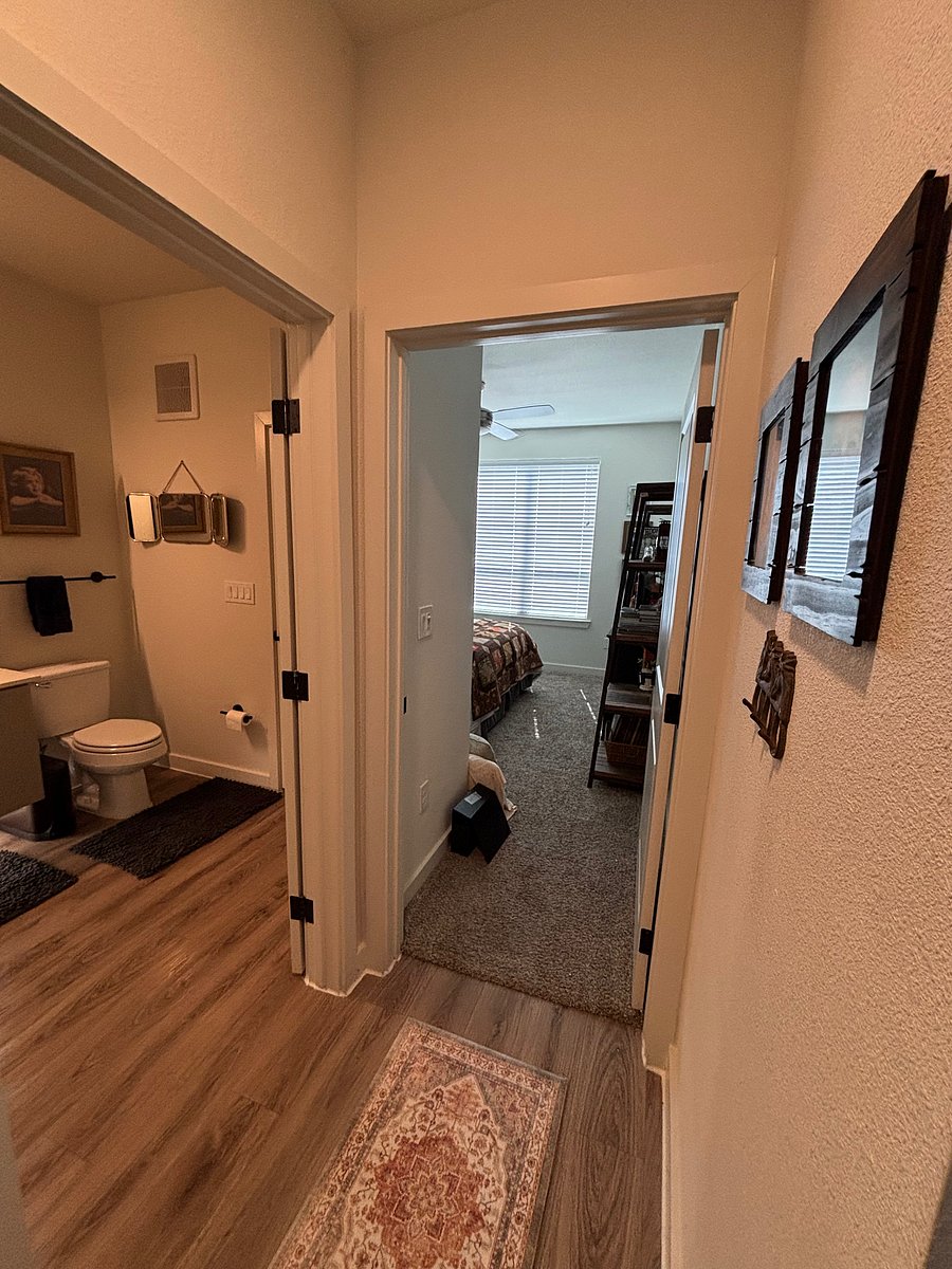 Furnished Finder property 1058745_1 photo 9
