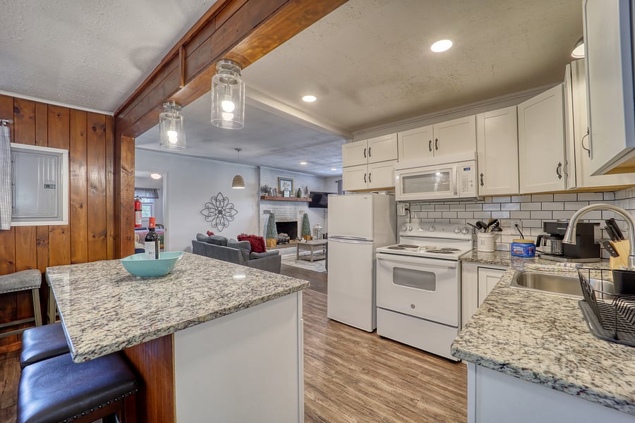 Furnished Finder property 1058754_1 photo 8