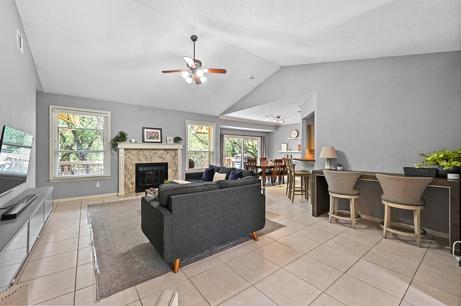 Furnished Finder property 1058755_1 photo 4