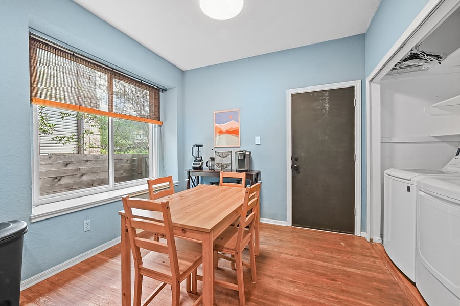 Furnished Finder property 1058755_1 photo 12