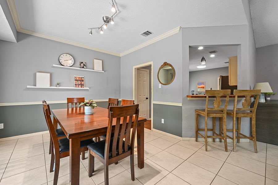 Furnished Finder property 1058755_1 photo 7