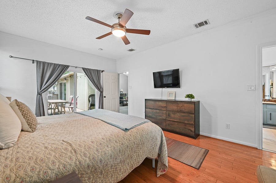 Furnished Finder property 1058755_1 photo 14