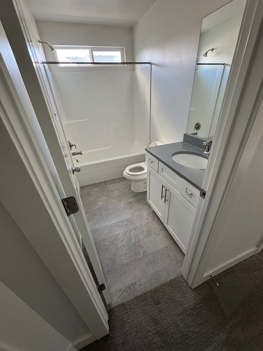 Furnished Finder property 1058779_1 photo 8