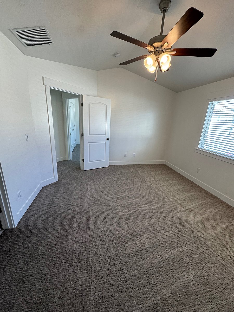 Furnished Finder property 1058779_1 photo 18