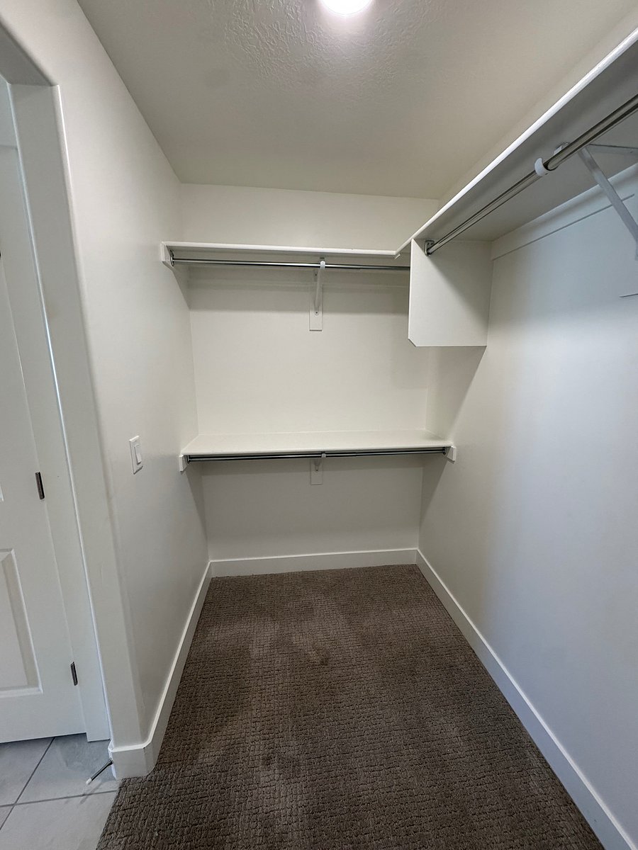 Furnished Finder property 1058779_1 photo 24