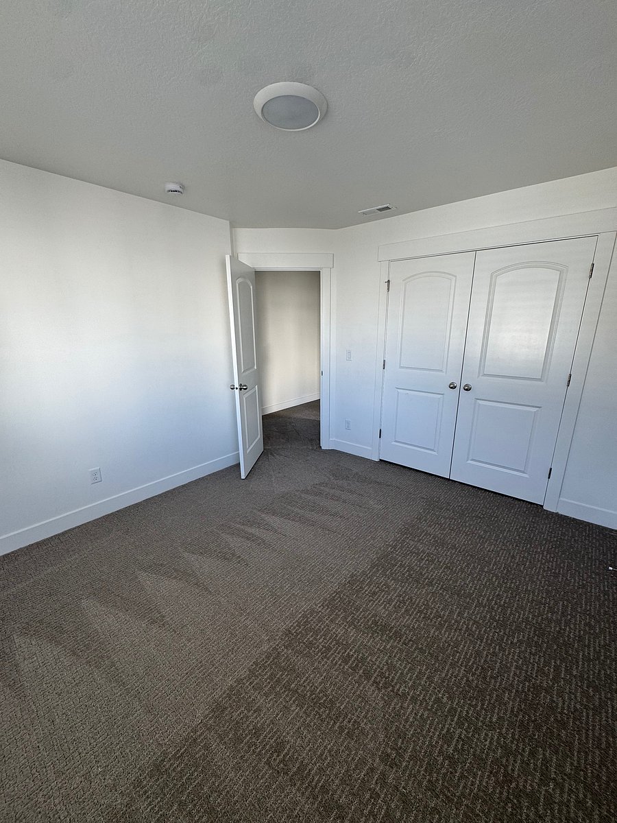 Furnished Finder property 1058779_1 photo 14