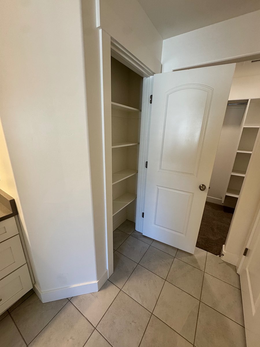 Furnished Finder property 1058779_1 photo 20