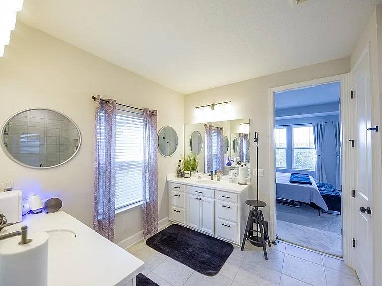 Furnished Finder property 1058832_1 photo 11
