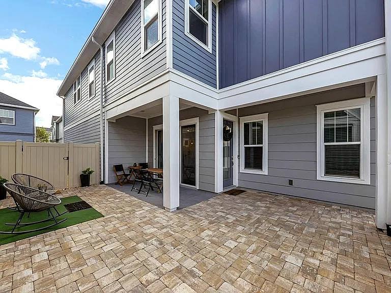 Furnished Finder property 1058832_1 photo 23